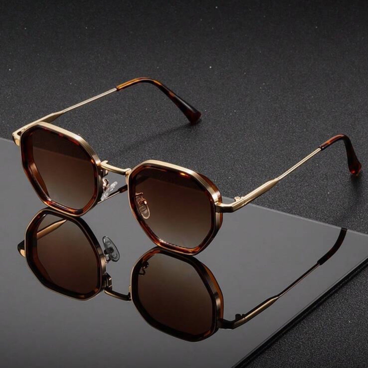زوج واحد من النظارات الشمسية ا - مراجعة Men'S Fashion Round Glasses وسعره